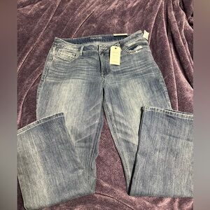 Maurices Women's Blue Straight Leg Jeans